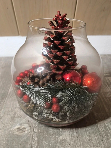 Glas vase mit weihnachtsdeko - vase,